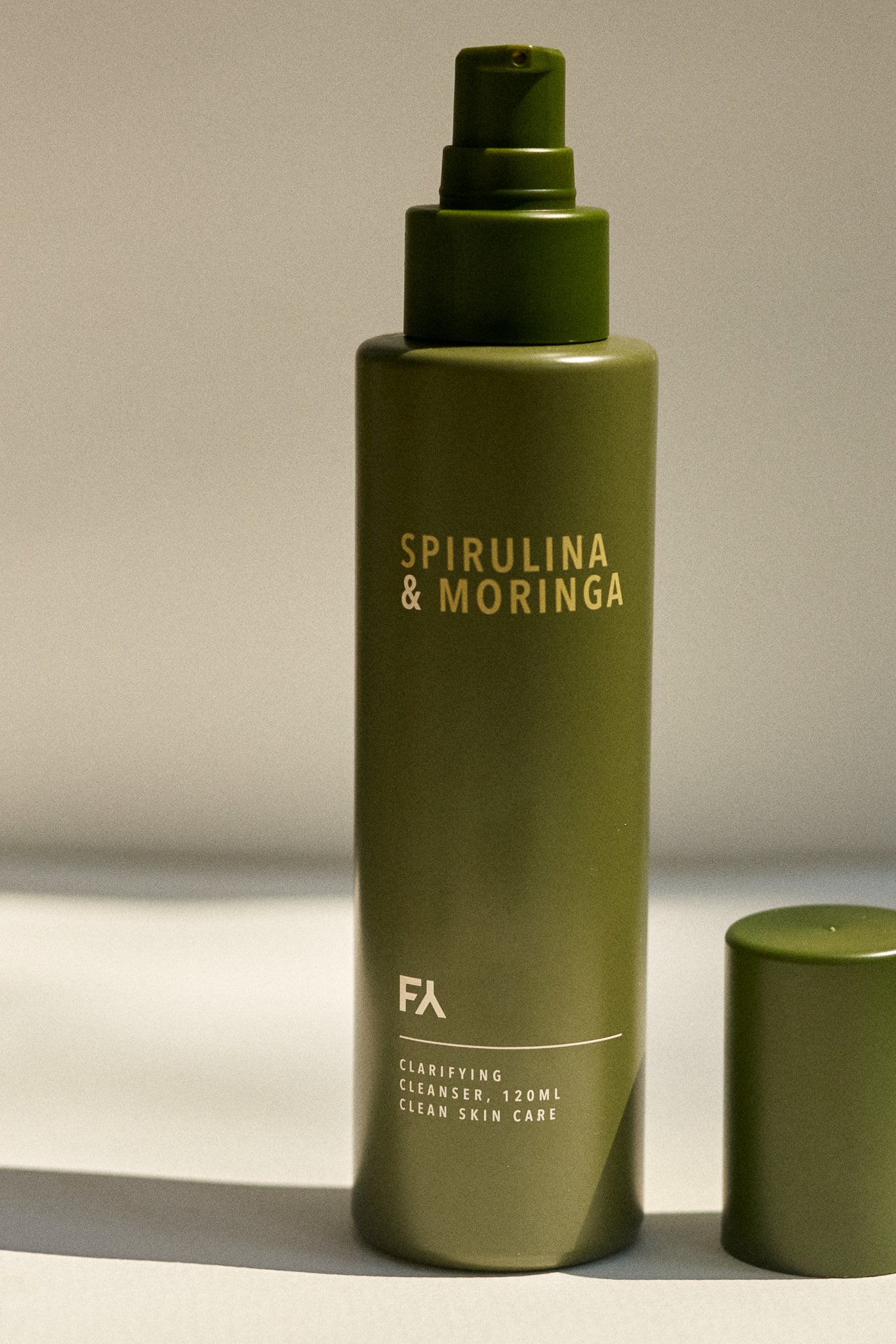 SPIRULINA & MORINGA | Clarifying Cleanser